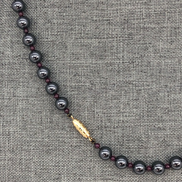 Hematite and Garnet Beaded Necklace - Picture 5 of 5